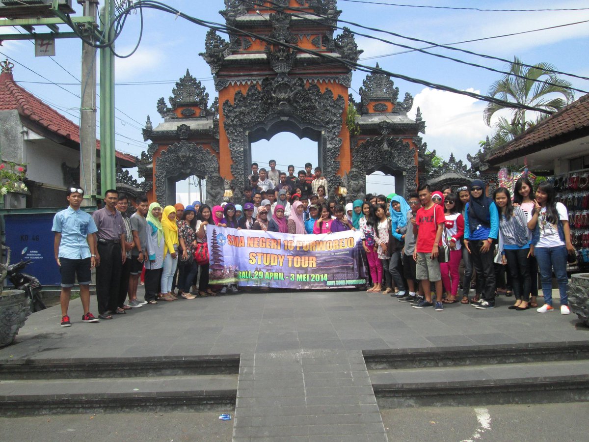 rizqiani_rizqi tweet picture