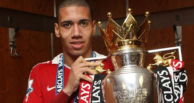 22 November juga jadi hari spesialnya chris smalling.. happy birthday mz chris.. main yang bener ya Nanti Malem 