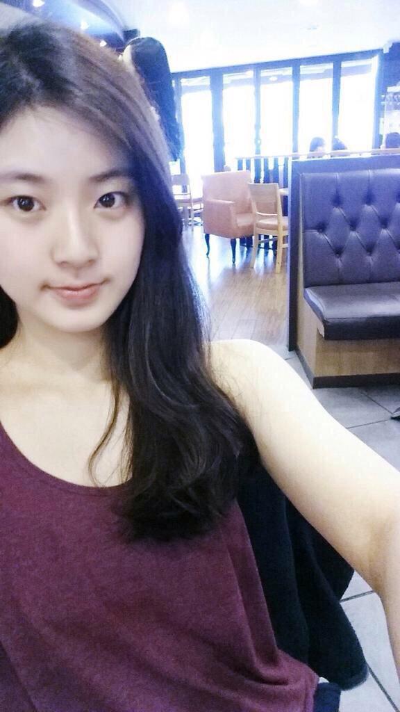 B3CK6WICUAA4aGC.jpg:large