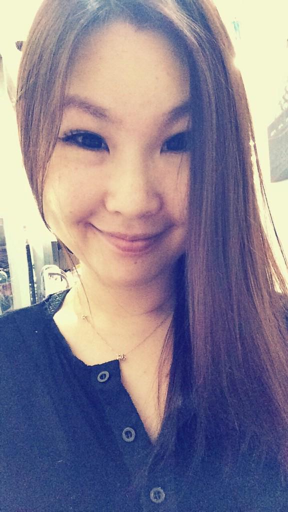 aileen731107's tweet photo. 顏色變成咖灰色喲（≧∇≦）還隱藏惹蕩蕩的紫色❤️ http://t.co/LejGWfb8tg
