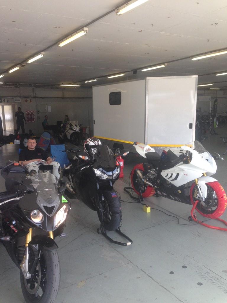 keithparrott's tweet photo. Track time at kyalami, hot hot hot... http://t.co/w7acVXhnII