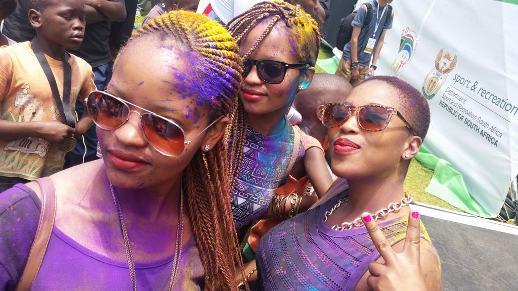 SAgovnews's tweet photo. Some of the young women who came to celebrate the #Unite4Mandela day at the Union Buildings. #colorfulrun. http://t.co/wipLbIjrwo