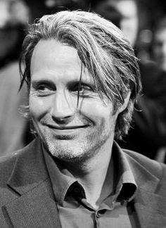 Happy birthday to the amazing Mads Mikkelsen, 49 today! 