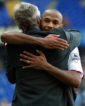 davidhickman14's tweet photo. Arsene Wenger considering bringing Thierry Henry back to Arsenal in a coaching role (Mail) #AFC http://t.co/QQICHQBKHR