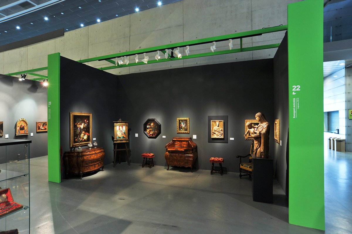 Flashback_TO's tweet photo. #FLASHBACK_2014 | Mobili italiani di alta epoca, opere del Seicento e Settecento: ecco Romigioli Antichità http://t.co/UwQYKdTP78