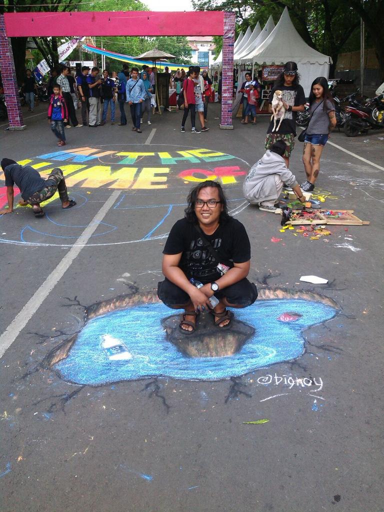 wisatasemarang's tweet photo. Keren nih karya 3D @bignoy di #PAF2014 http://t.co/YkDsHXv40W