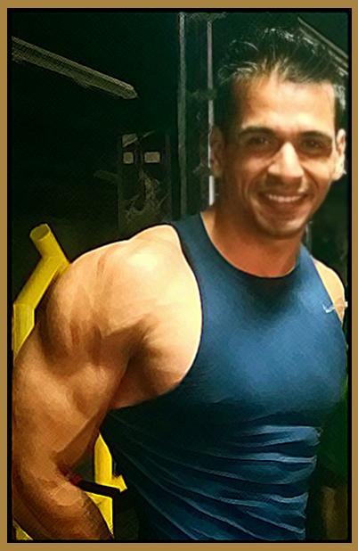 vishalizer's tweet photo. Preparation on full swing for #MuscleManiaIndia #2014. Enjoying every bit of it. http://t.co/LaXbkBusga