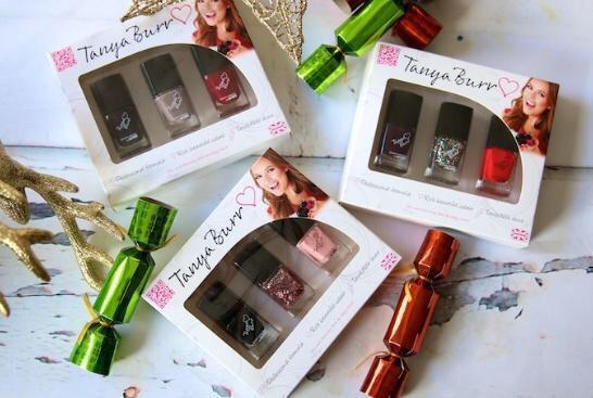 TanyaBurr's tweet photo. Hands up if you've ordered one of the @BeautyTanyaBurr Christmas trios! I love the glitter! 🎄 http://t.co/crvDXbblmM http://t.co/qvSzsICzZh