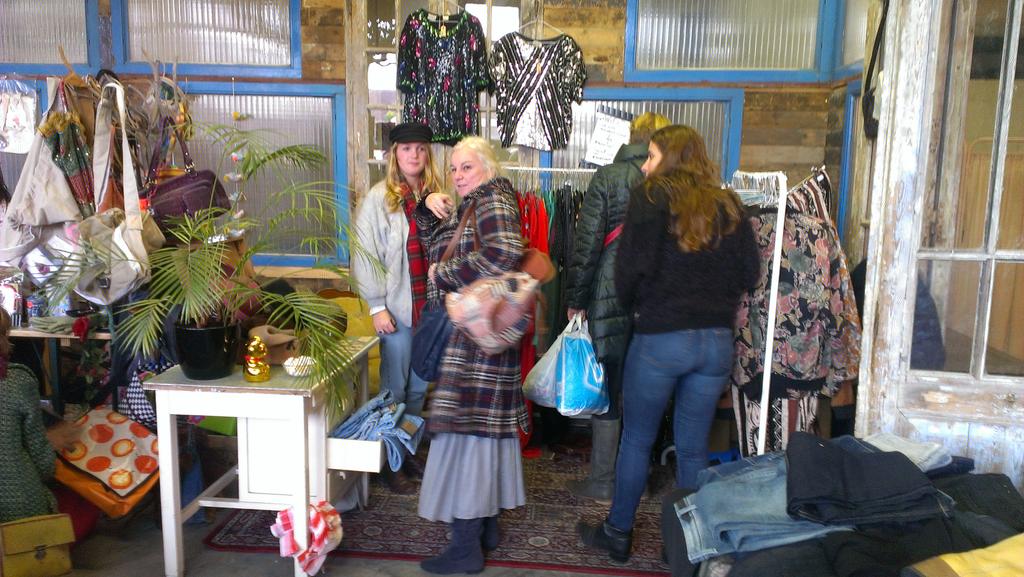 #Duvelmarkt #Tilburg. Wéér een vrolijk project van Riëtte Sommerdijk aka <a href="/MadameCocoChoco/">Coco Choco</a> ! #events