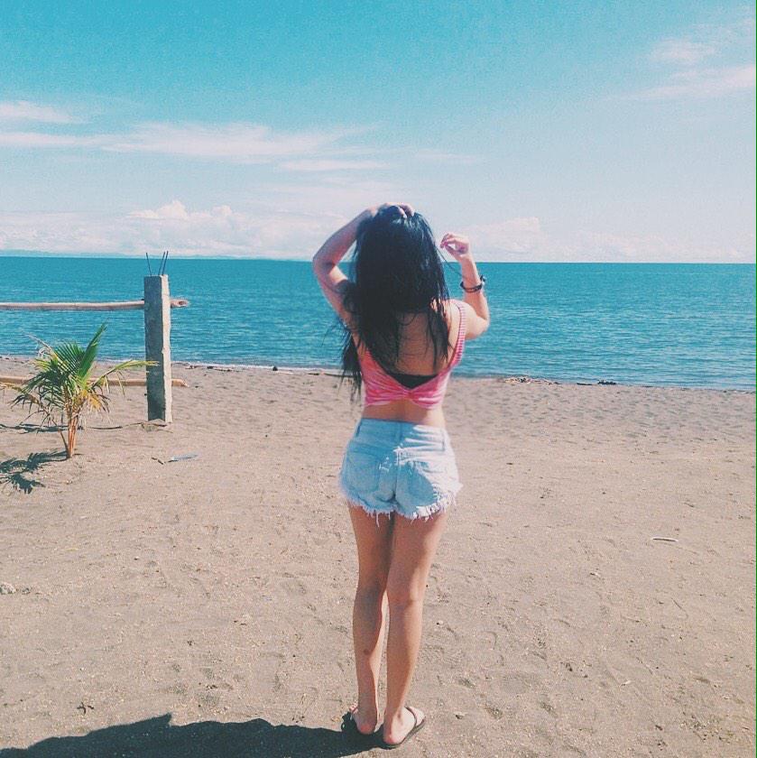OfficialCarmina's tweet photo. #idratherbeach π http://t.co/PNSF9qg7fY