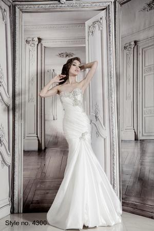 dresses786 tweet picture