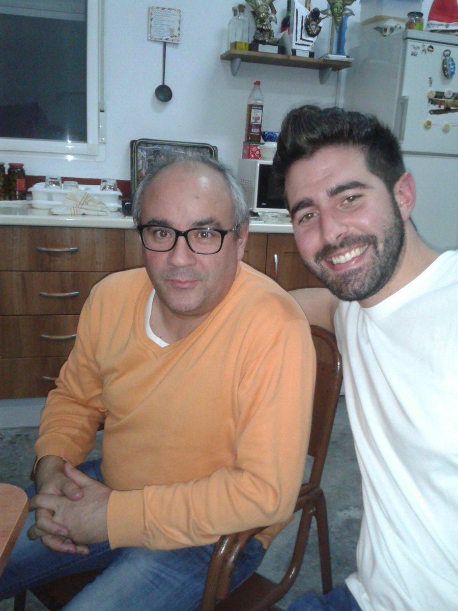 corcobado87's tweet photo. Con el mejor! Aprendiendo y disfrutando http://t.co/x2lS23tfFp