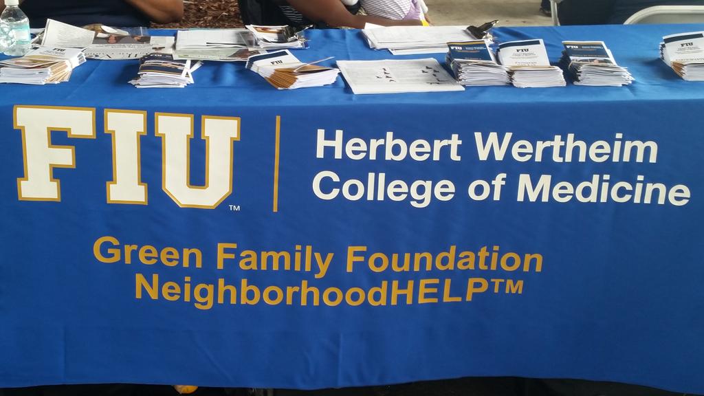 dollyfiu's tweet photo. Health Expo 2014 #NeighborhoodHelp #healthyliving #FIUmedicalstudents #GFFNHELP @GFFNHELP @SheylaFIU http://t.co/ZCXqzY2lLD