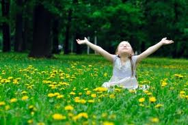 IurdJulia's tweet photo. "Dispõe-te, resplandecer, porque vem a tua luz, e a glória do Senhor nasce sobre ti". (Isaías 60.1) #Godllywood http://t.co/8k9J4x1tGP