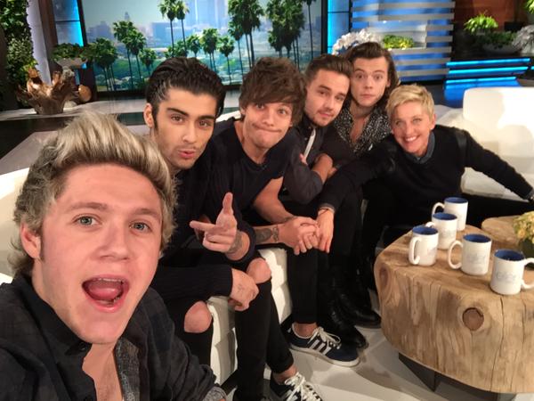 One Direction Japan En Twitter 米人気番組 The Ellen Degeneres Show エレンの部屋 での1d最新インタビュー映像はコチラでチェック Http T Co Mwdnrdadhb プライベートなあんな質問まで Four 1djapan Http T Co Gyz84kz5mm Twitter