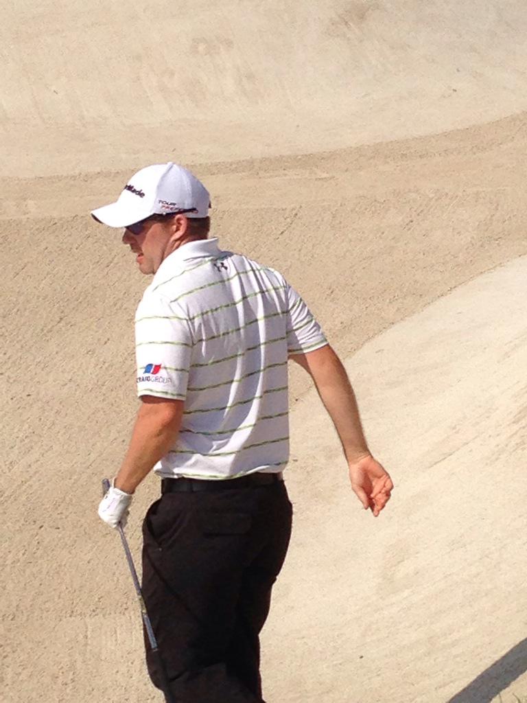 bagshaw2112's tweet image. Bunker trouble for Richie Ramsay #RaceToDubai #earthcourse
