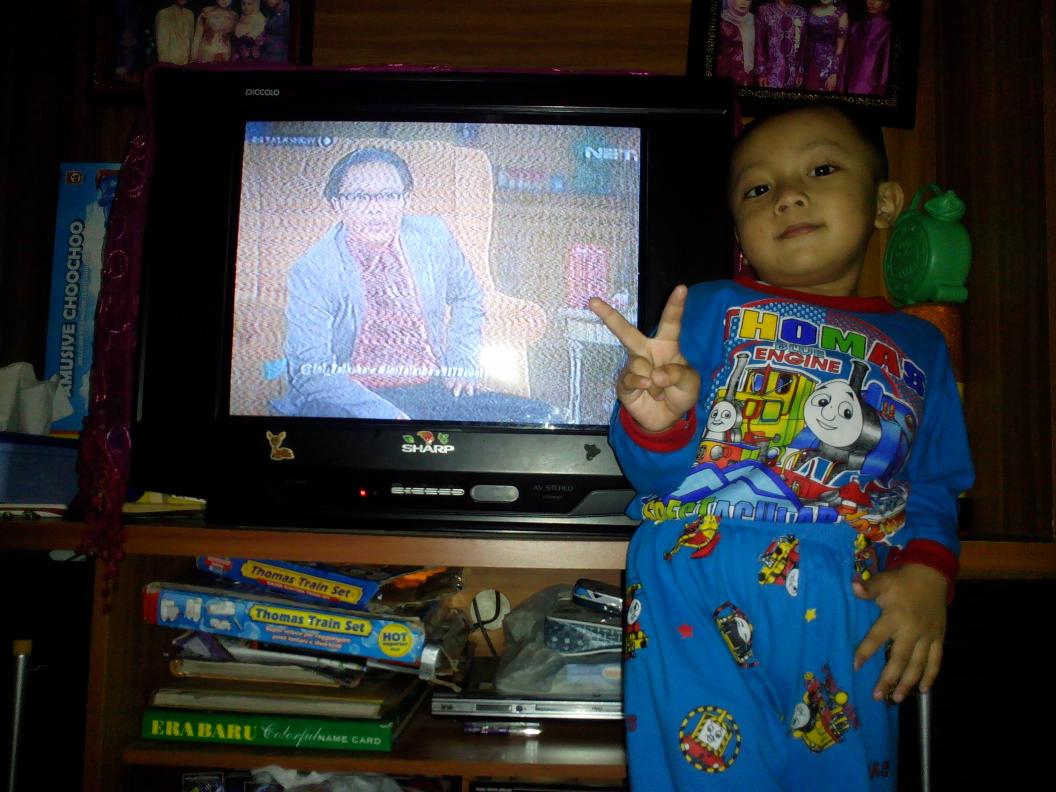 hendra9182nda's tweet photo. Mantaf &amp; gokil abbbbiiiiiiizzzzz @newsuleprikitiw @andretaulanie74 @aingsaswi  di @Ini_Talkshow #IniTalkshowNETReuni http://t.co/1z9UBOxy1O