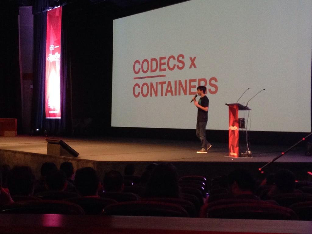 Ae!!! <a href="/albuk/">Gui Vieira</a> começou a palestra! #filmecon2014
