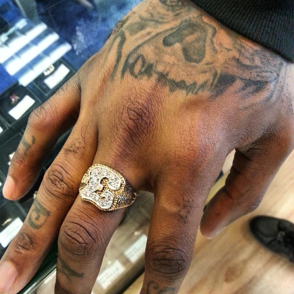 smokemain's tweet image. Yea my team fly #Pound #CustomShit