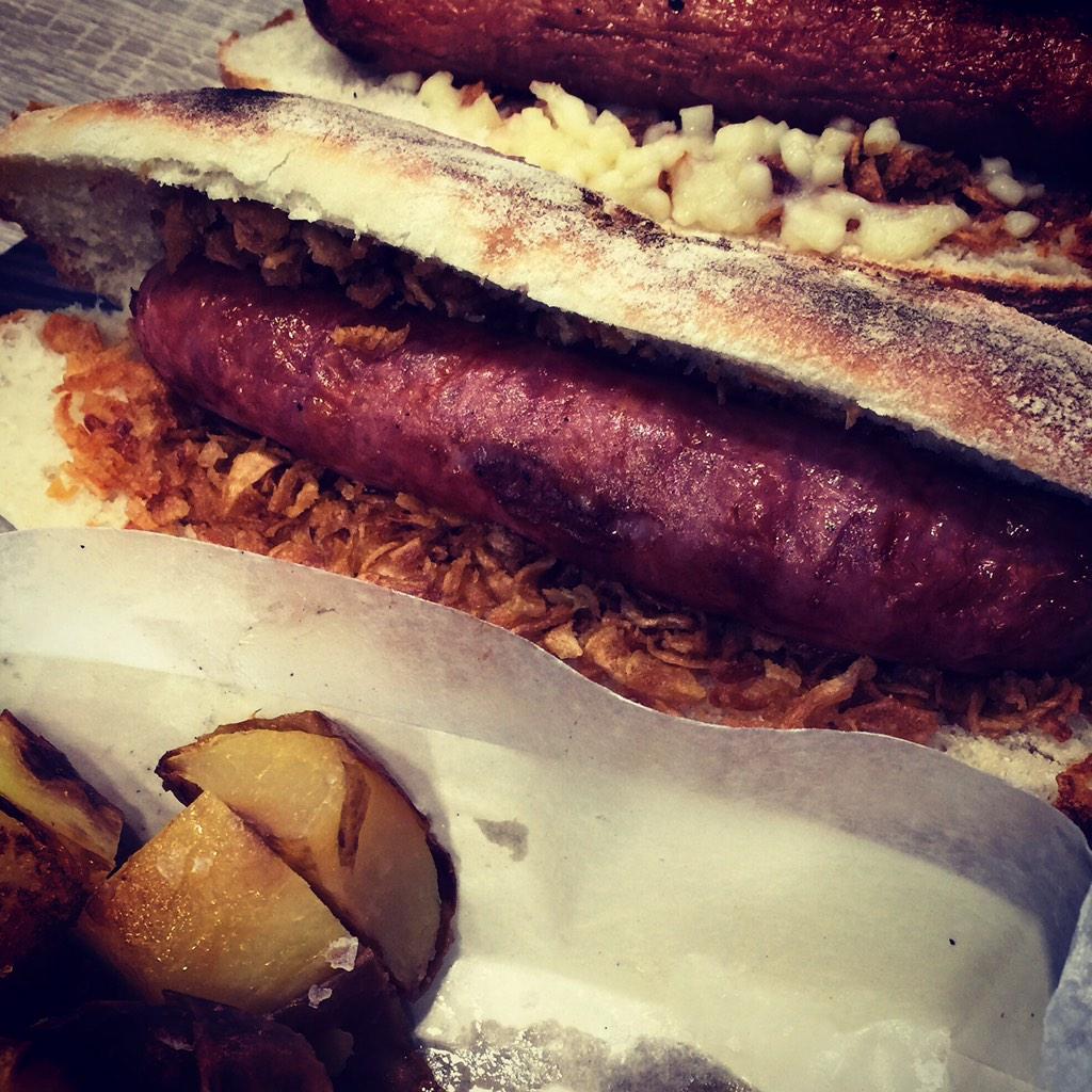 jaribasphoto's tweet photo. Lunch time... with BUTIFARRING. #butifarring #jaribasphoto #menjarcatala http://t.co/pCkqMP8cOX