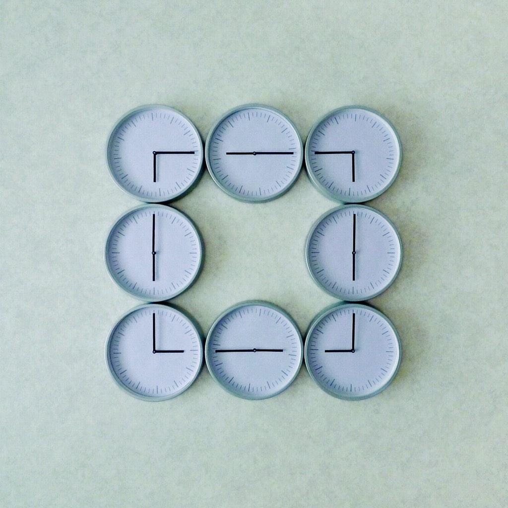 GarconsOfficiel's tweet photo. Quadrature du cercle... George Maciunas, artiste, éditeur et galeriste, fondateur du mouvement Fluxus @Caroline_Roux http://t.co/0okhRye5Z4