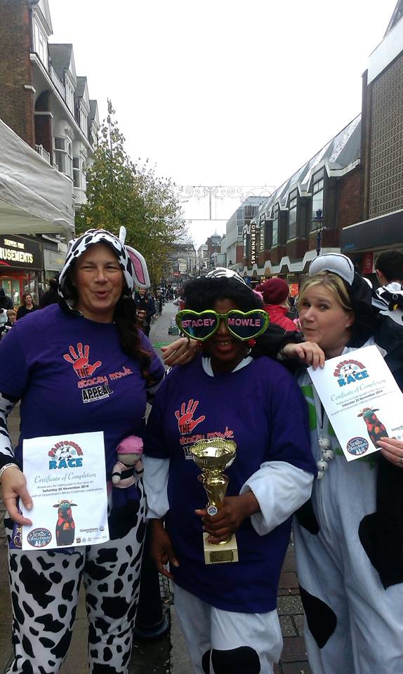 confident_queen's tweet photo. WooHoo, won the pantomime cow race in #gravesend with @rosieredx @staceymAPPEAL #savingstacey @jacquiiAlexS http://t.co/TX7FPln0pl