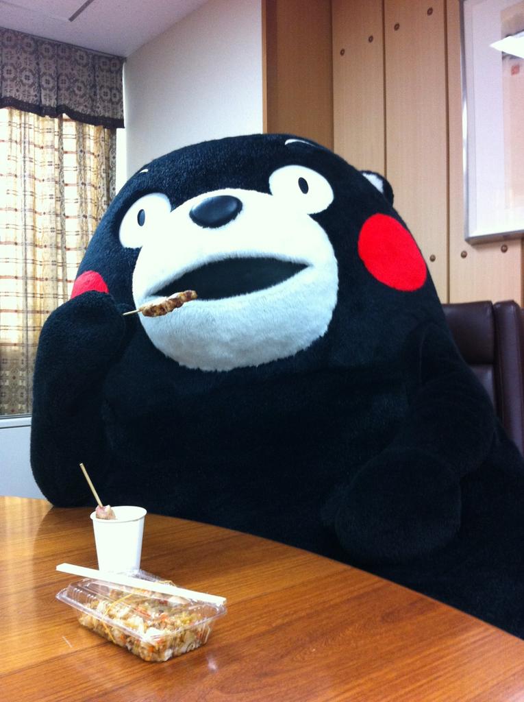 くまモン 公式 やっぱ食事のバランスって大事かモ ン おやくま Http T Co 4gj3iqckew