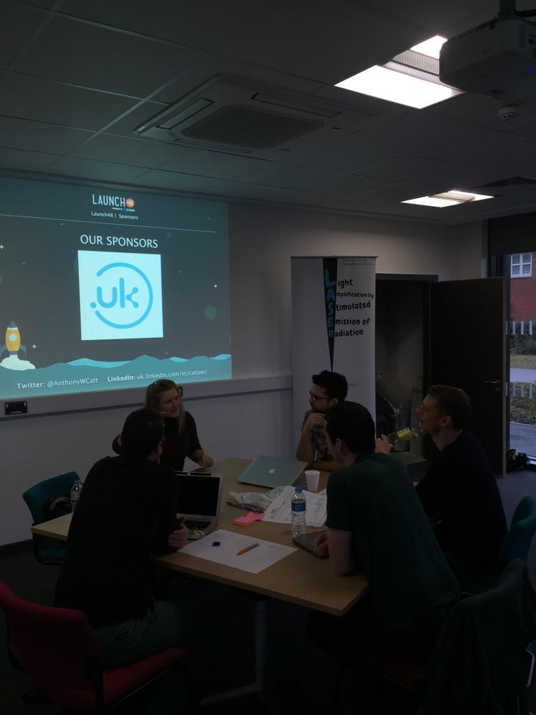 dot_knowledge's tweet photo. @dotuk are at Leicester Launch48: Pitching, building and launching a startup in 48 hours! Now that’s an accelerator http://t.co/Xcbof74M0G
