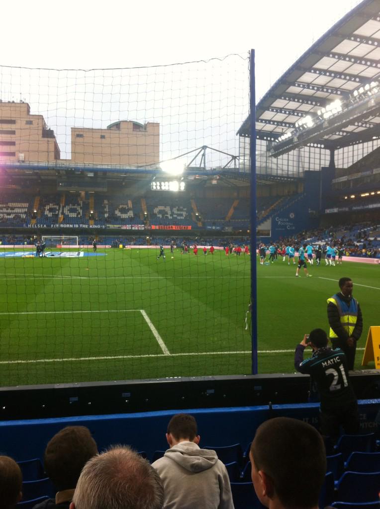 bickman9's tweet photo. @gravyboy1 @Leehayden74 @PayneNigel come on you blues don't be jealous of the league leaders lee come on you horns http://t.co/mPes8wnsjE