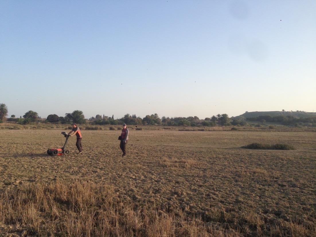 stephenjohnkay's tweet photo. #GPR transects in the harbour of Utica #Tunisia @the_bsr @sotonarch @GSSI_GPR @PortusProject #RoMP http://t.co/txdaNoGopK