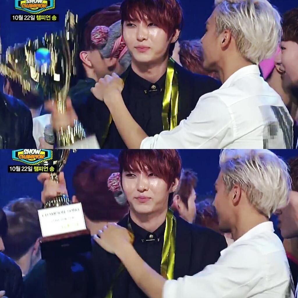 ITVIXX's tweet photo. 141022 쇼챔피언 #빅스 #VIXX
#엔 #N #레오 #LEO #켄 #KEN
로고 없이 다시 올려요!
#ERROR 활동중에 이 날이 제일 감동이었던거같다 나는ㅠㅠㅠㅠㅠㅠㅠ
#ERROR1STWIN http://t.co/Lu7eWIoy92