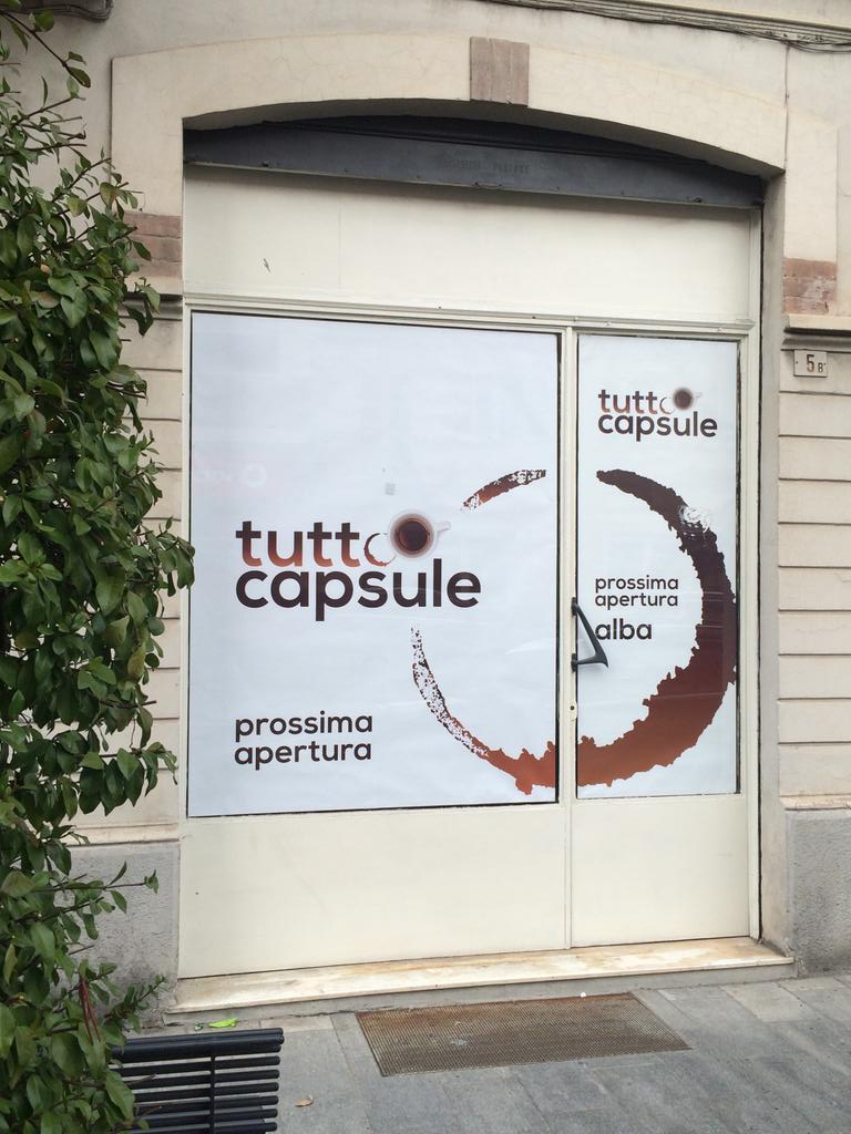 tuttocapsule's tweet photo. Prossima apertura #Alba #nonsolotartufo http://t.co/KFo7Sj4TJG