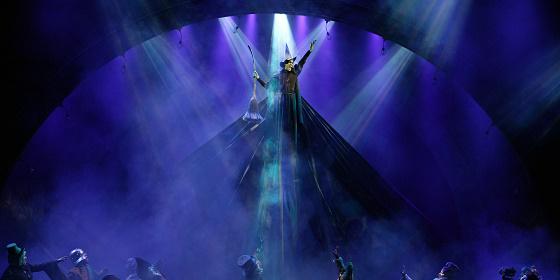 theatermania's tweet photo. ICYMI: Broadway's @WICKED_Musical will welcome a #Newsies alum → http://t.co/8dLkXU5Pce http://t.co/WFWfFOvXey