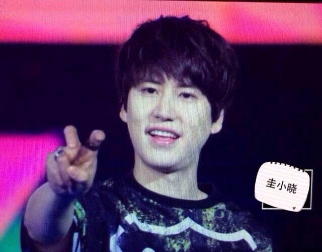 caogyuxian's tweet photo. "Oceanblue0209: Cutie Kyu kyu at SS6 Beijing cr 圭小晓 http://t.co/ni1Ze50yGK"