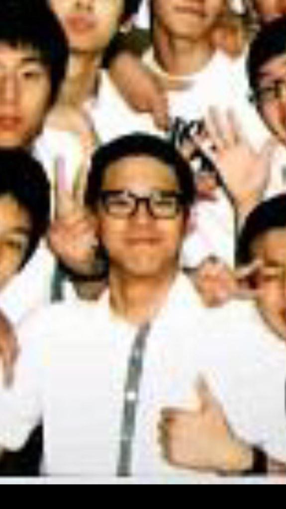 B3Di0E0CMAQ9FVl.jpg:large