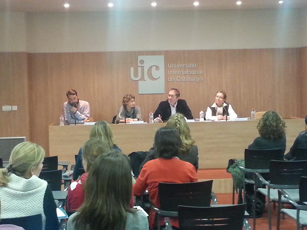 Taula rodona: interacció familia-escola, acompanyament personal en els processos de creixement#IjornMdR @EducacioUIC