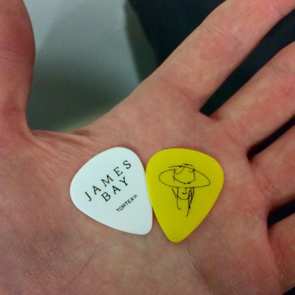 JamesBayMusic's tweet photo. Crazy excited to have custom guitar picks 😏 Pick yours up with #HoldBackTheRiver tshirts at merch!! http://t.co/0wZjm2bW5o