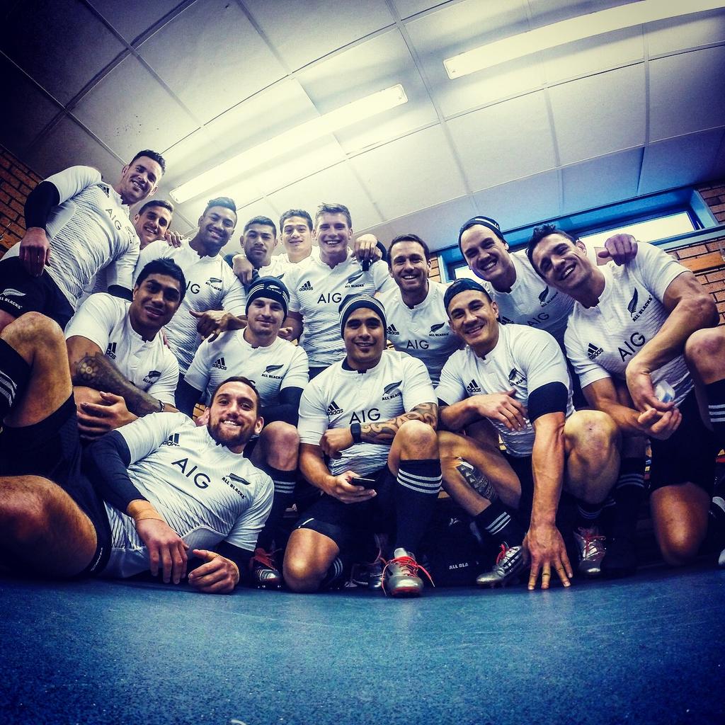 Let's go brothers. Last one for the year #allblackeverything #WALvNZL photo cred @A_Smith09