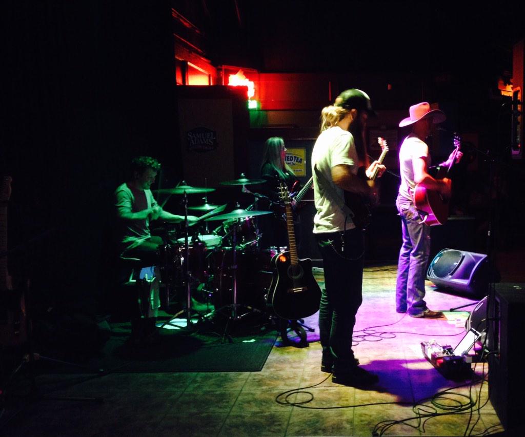 denverdaines's tweet photo. Night two playing @BosBarRD with my great band @2locamadre @Mitchthebrave @OpenSailsCasey . Come on out, 9:30pm http://t.co/LpxSHvi9nY