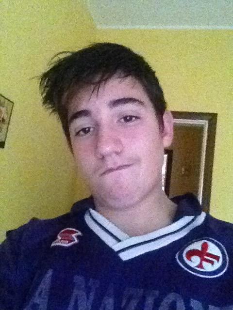 MarioVenezia2's tweet photo. Scazzo time sabato senza parta http://t.co/glcYNsRFb4