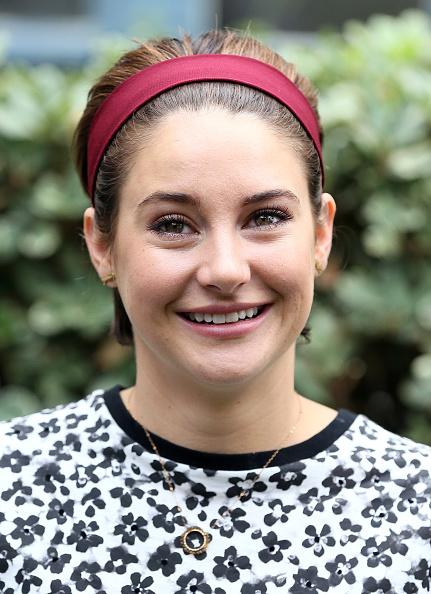 camillaweb3's tweet photo. New photos of Shailene at the #TFiOSBench event http://t.co/FkP10jsXIR