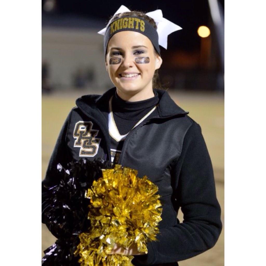 tayywwer's tweet image. 12-0 #OakleafFootball