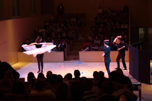 FundacionCanal's tweet photo. "Los aviadores" de Amparo López, accésit de @elcuentagotas http://t.co/qq4uGEHpOC