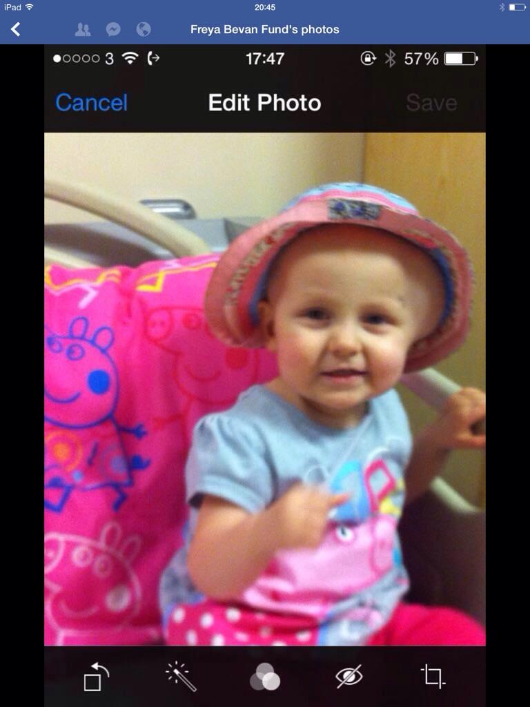 mariawalesxxx's tweet photo. #freyasfund @FreyaBevan_Fund please support this little girl she needs your help http://t.co/giNswQ1Apd