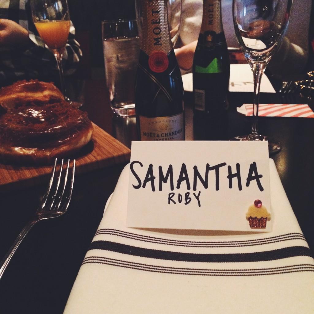 chifoodath's tweet photo. Brunching @nellcote833 with some girlies 💕 #VIPBB http://t.co/V3lmoYXsjV