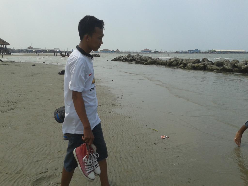basuki_rudye's tweet photo. http://t.co/Fii4kyPxg7