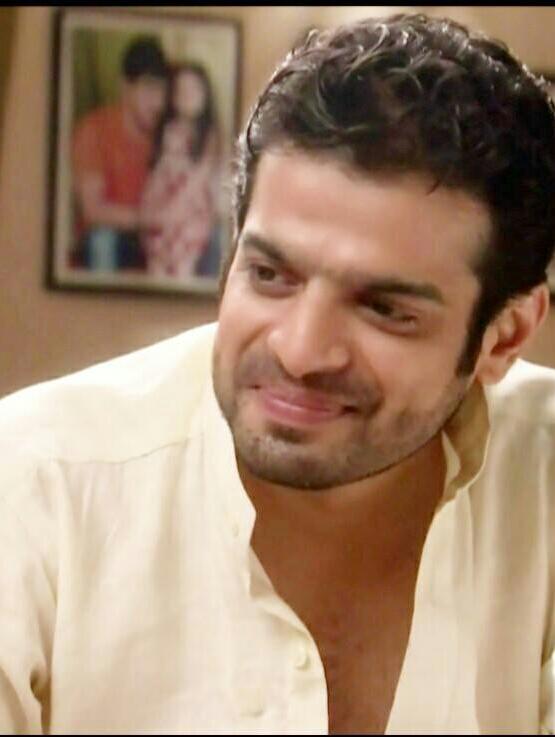  Happy Birthday Karan Patel always keep that smile on ur face wen u smile we get the smile on our face 