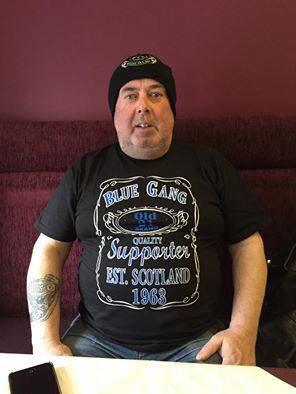 7SinzMCC's tweet photo. Past President and Founder member @samfg0141 flying the Blue #BlueGang #Support21 http://t.co/zSbDOEGy9j