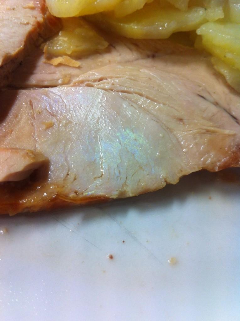 moponoli's tweet image. Mi illumino di schifo! Effetti ottici o illusione di bontà? All that glitters is not gold #Venezia #mensa @franzfume