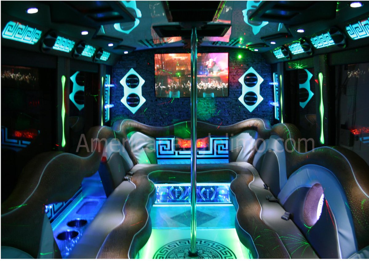 AmerEagleLimo's tweet image. 25-35 passenger party buses AT LOW DISCOUNTED RATES #dcpartybus #vapartybus #mdpartybus